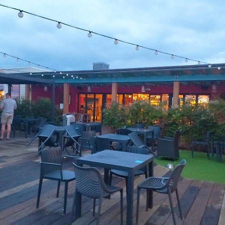 Seascape - Blue Dolphin Holiday Park Gristhorpe Exterior photo